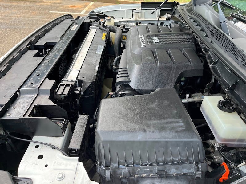 Used 2019 Nissan Titan SV image 25