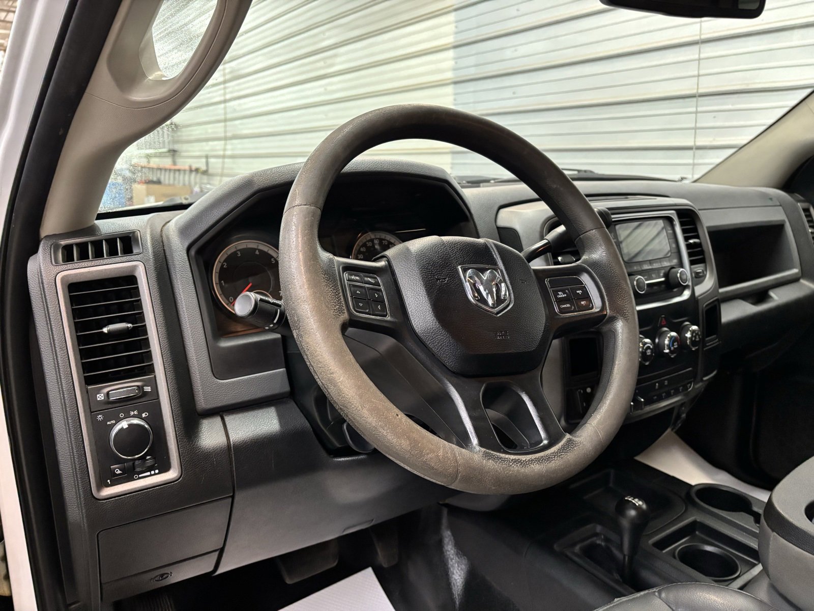 Used 2018 RAM 3500 Tradesman w/ Snow Chief Group image 10