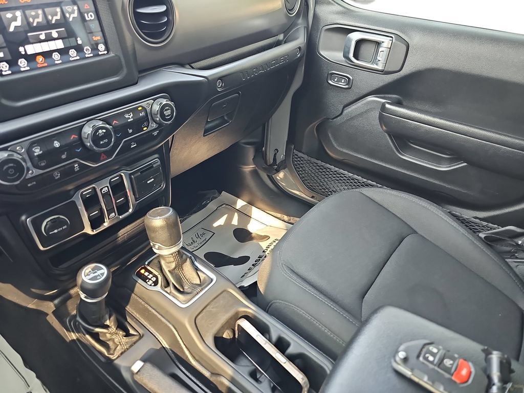 Used 2021 Jeep Wrangler Unlimited Sport AWD/4WD image 24