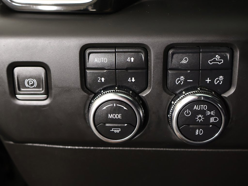 Used 2024 GMC Sierra 3500 Denali Ultimate image 46