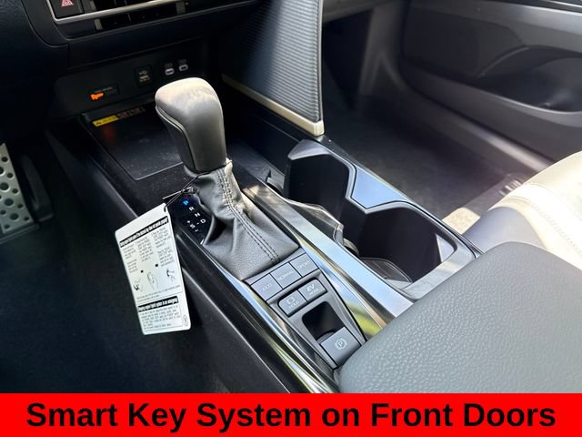 Used 2026 Toyota Camry SE FWD image 18