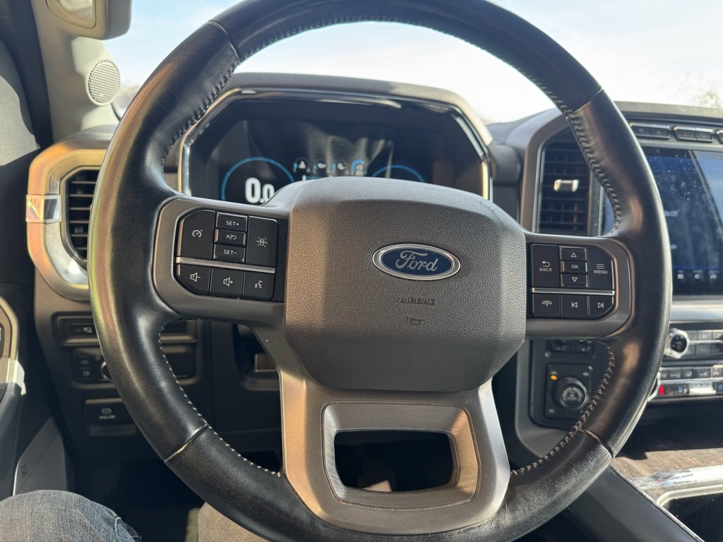 Used 2021 Ford F150 Lariat w/ Max Trailer Tow Package image 8