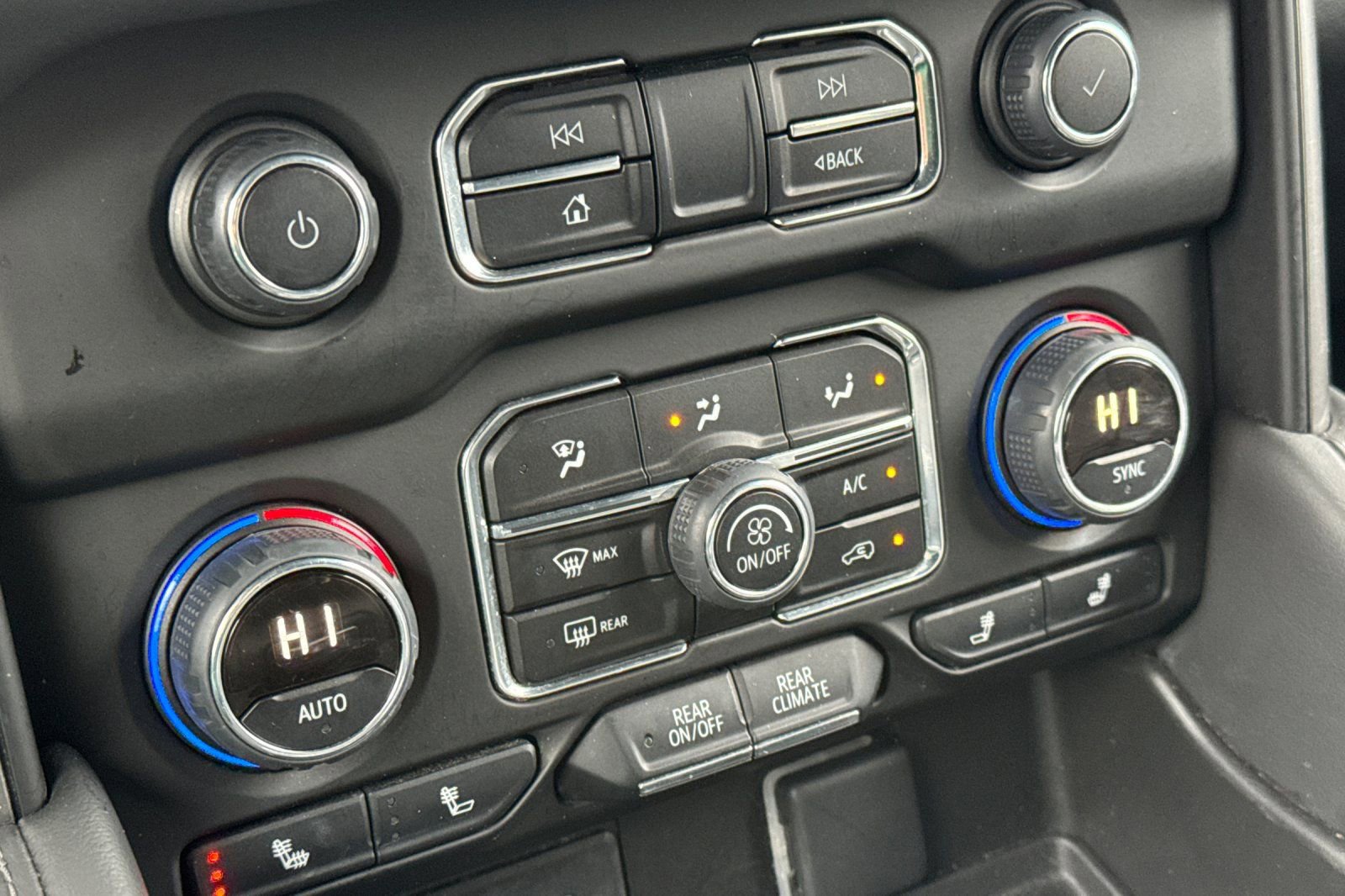 Certified 2024 Chevrolet Tahoe LT image 24