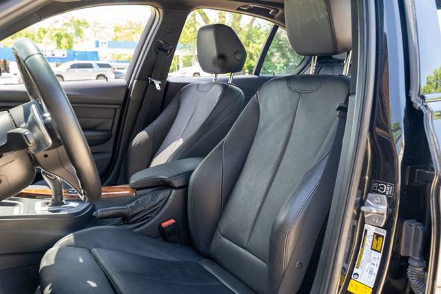 Used 2014 BMW 335i Sedan RWD image 18