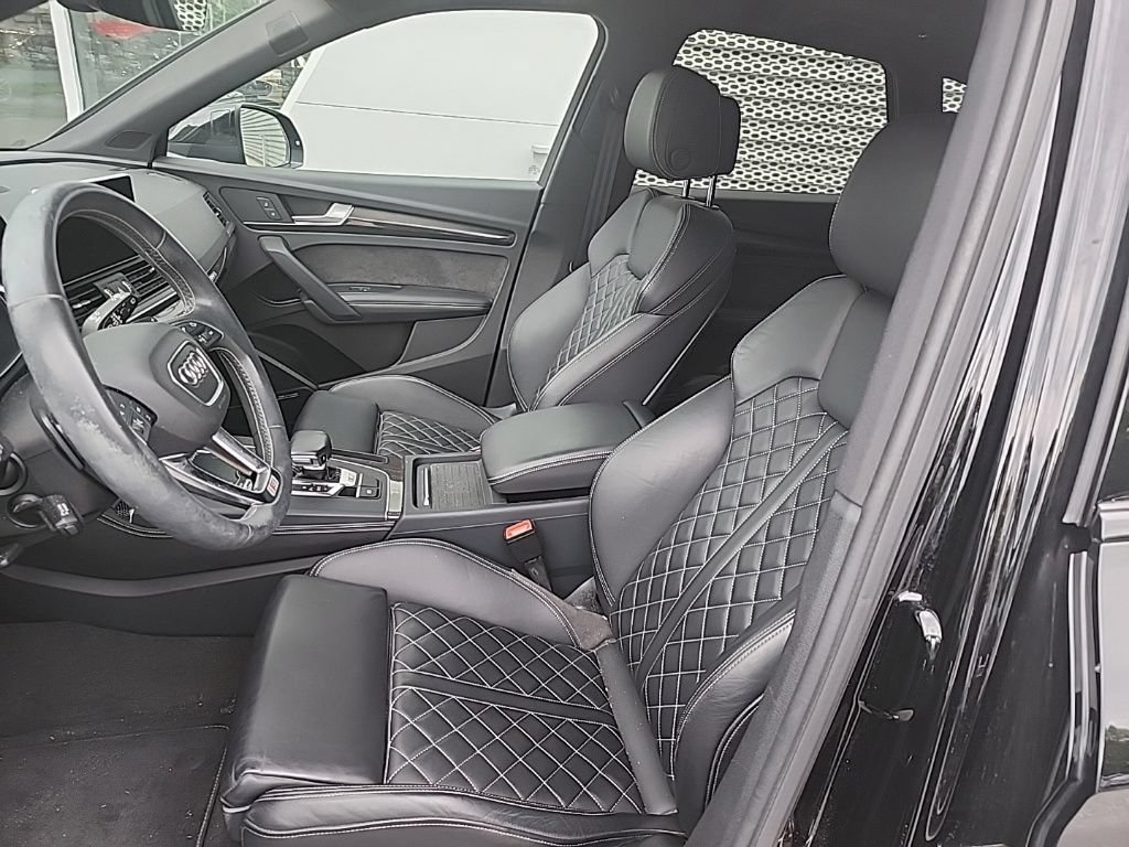 Used 2019 Audi SQ5 Premium Plus w/ Premium Plus Package AWD/4WD image 4