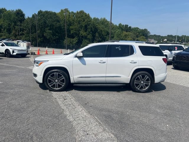 Used 2018 GMC Acadia Denali w/ Technology Package FWD image 5