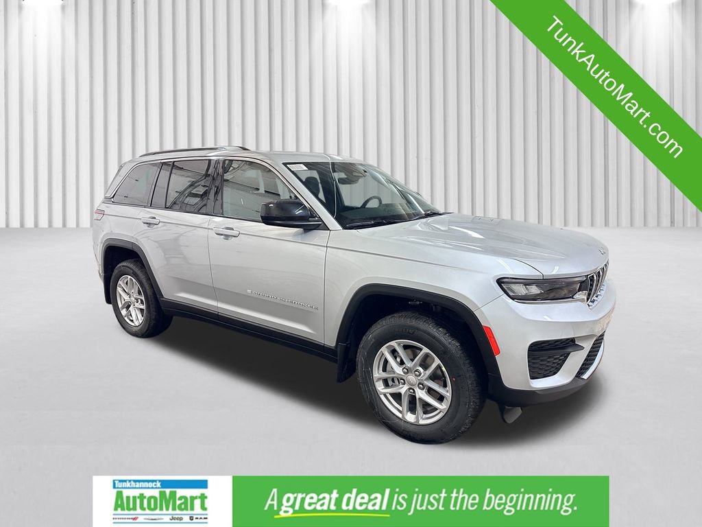 New 2025 Jeep Grand Cherokee Laredo X
