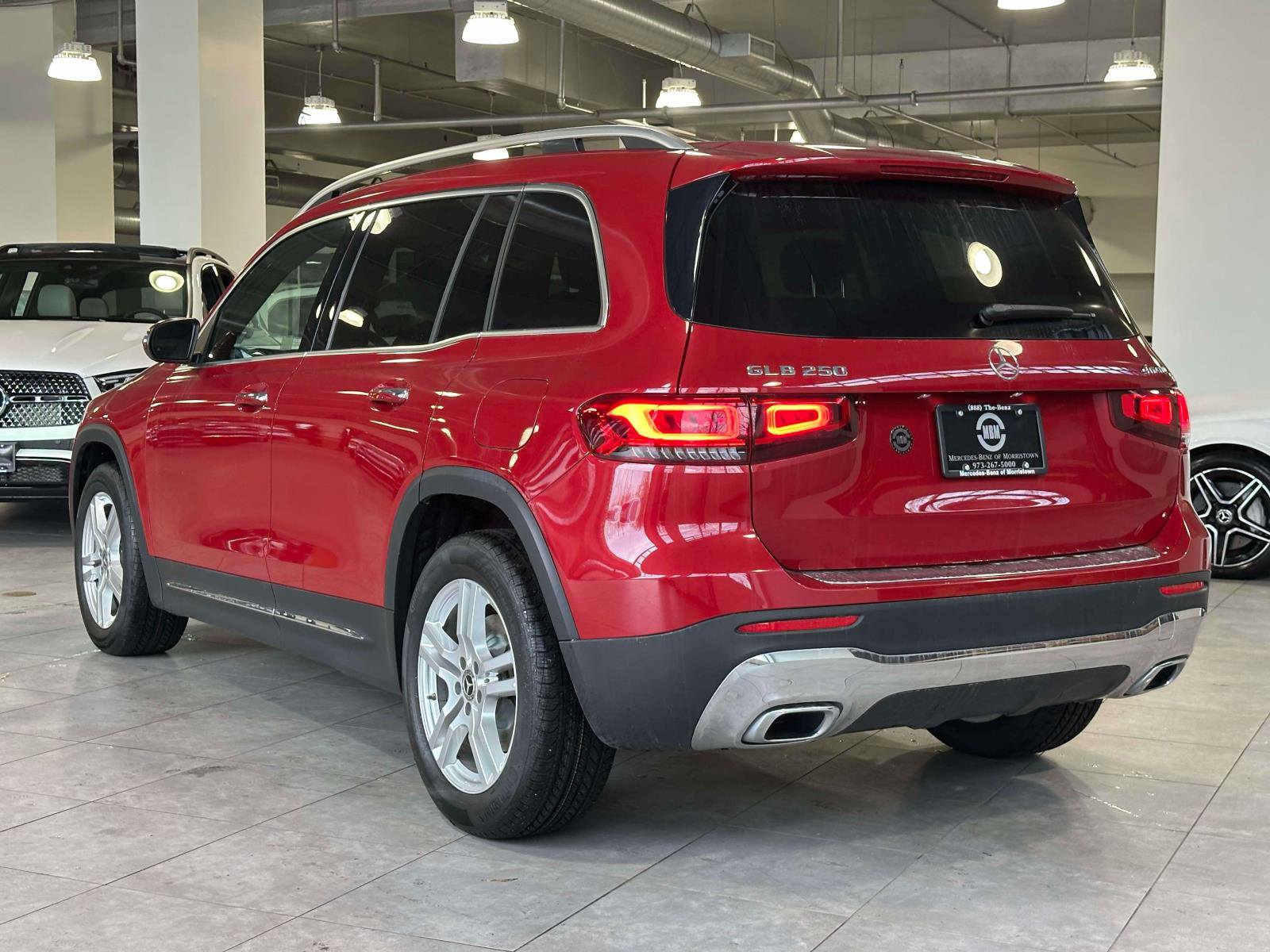 Certified 2022 Mercedes-Benz GLB 250 4MATIC image 4