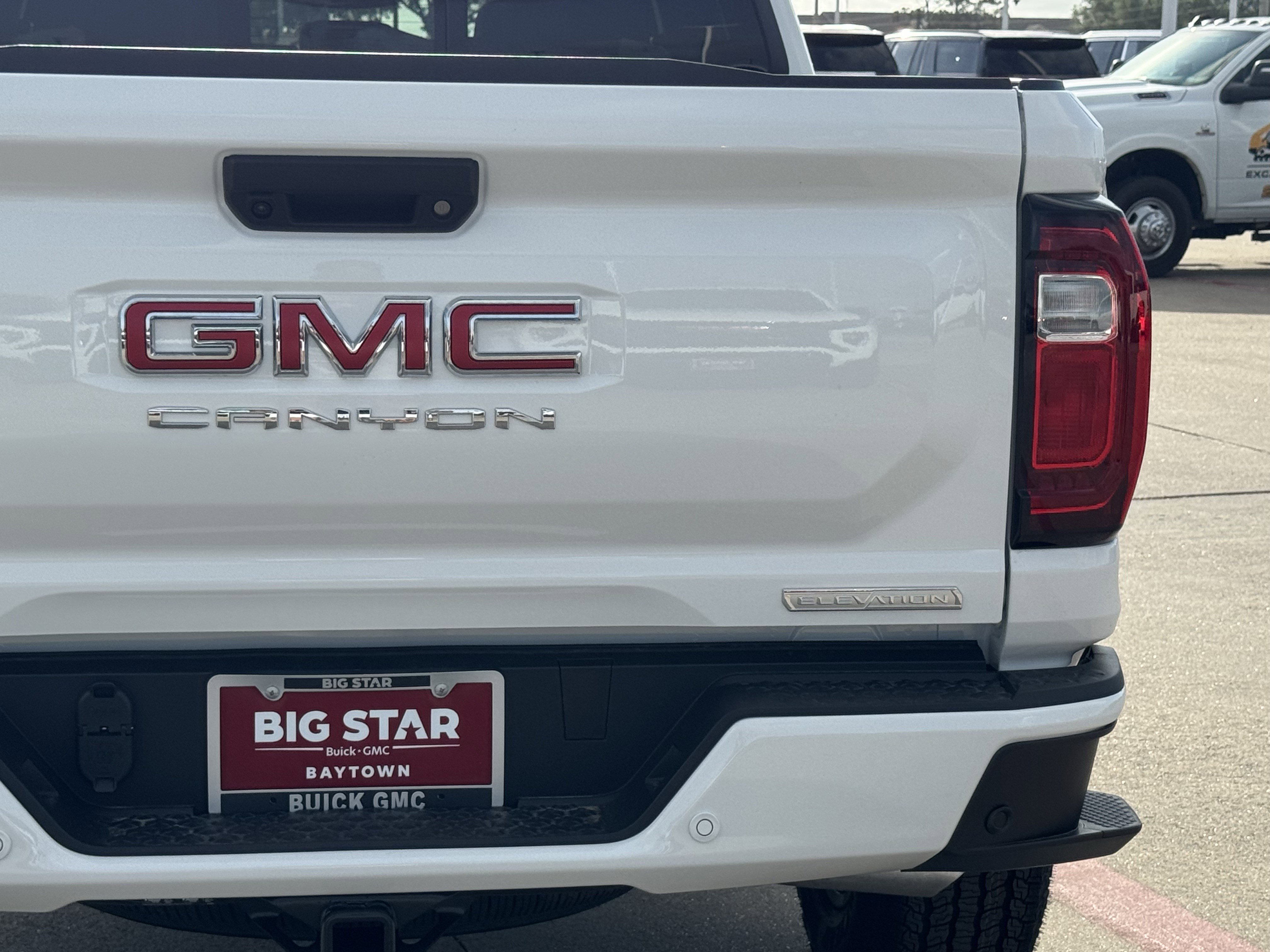 New 2026 GMC Canyon Elevation w/ Convenience Package RWD image 10