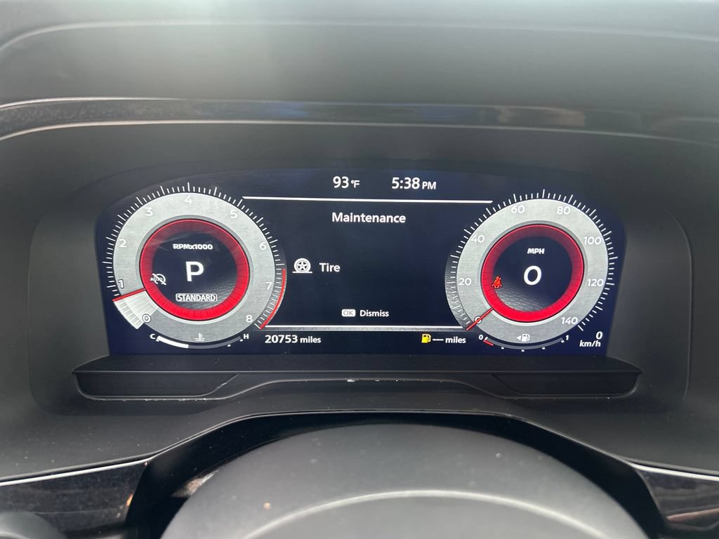 Used 2025 Nissan Pathfinder Platinum w/ Cargo Package FWD image 18