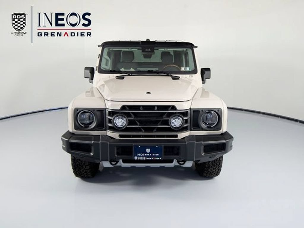 New 2025 INEOS Grenadier Fieldmaster Edition AWD/4WD image 2