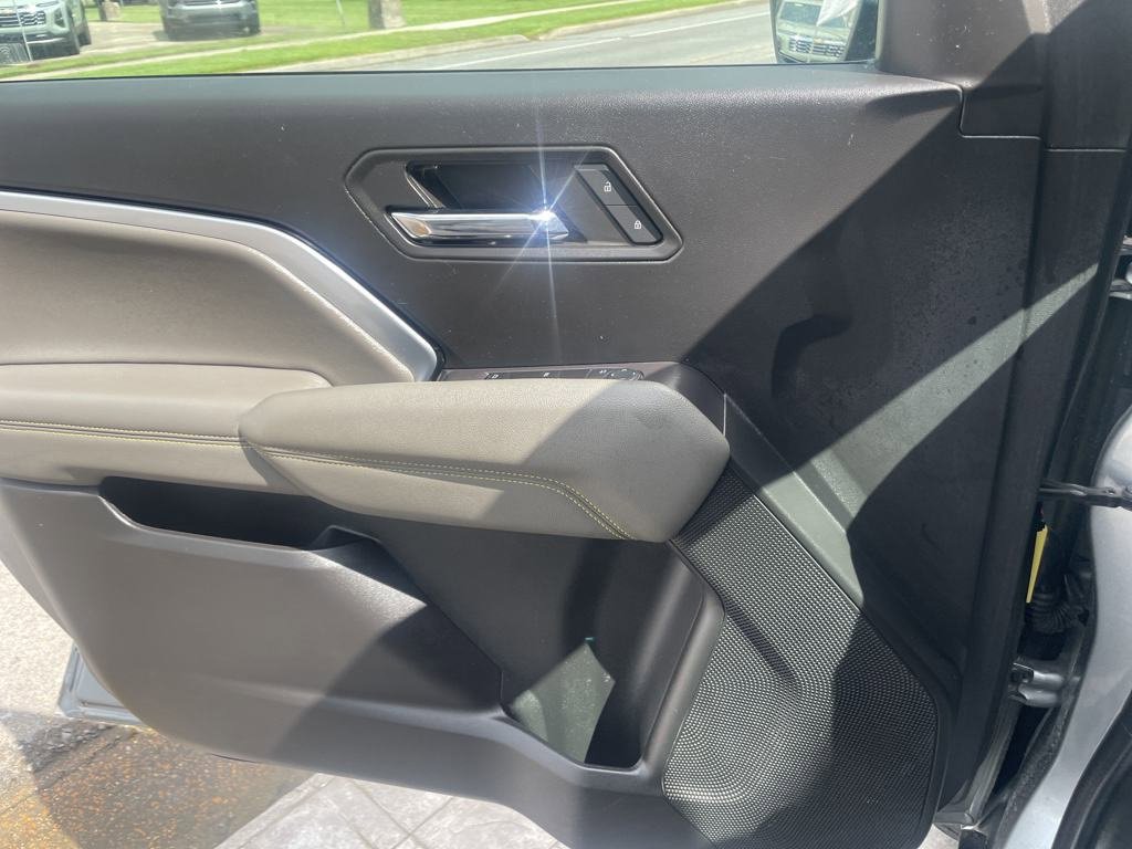 Certified 2024 Chevrolet Colorado ZR2 w/ Technology Package image 12