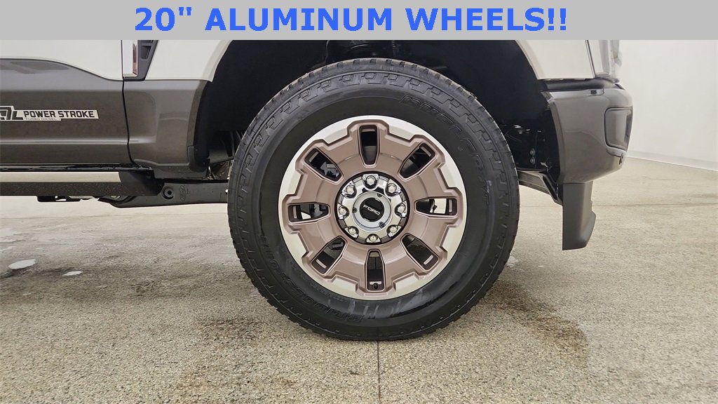 New 2025 Ford F250 King Ranch w/ FX4 Off-Road Package image 13