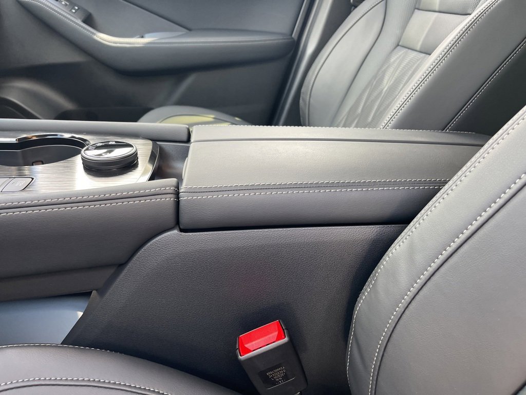 New 2026 Nissan Rogue Platinum w/ Platinum Premium Package image 12