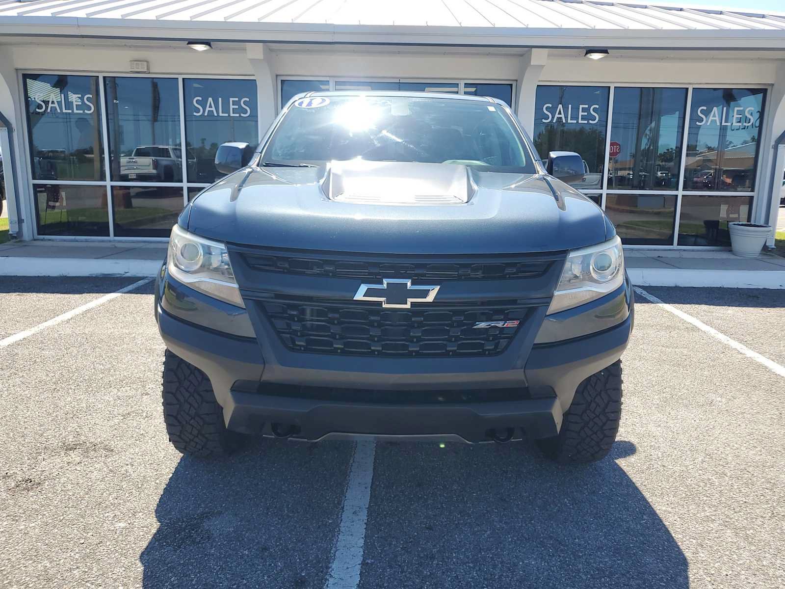 Used 2019 Chevrolet Colorado ZR2 w/ ZR2 Dusk Special Edition AWD/4WD image 12