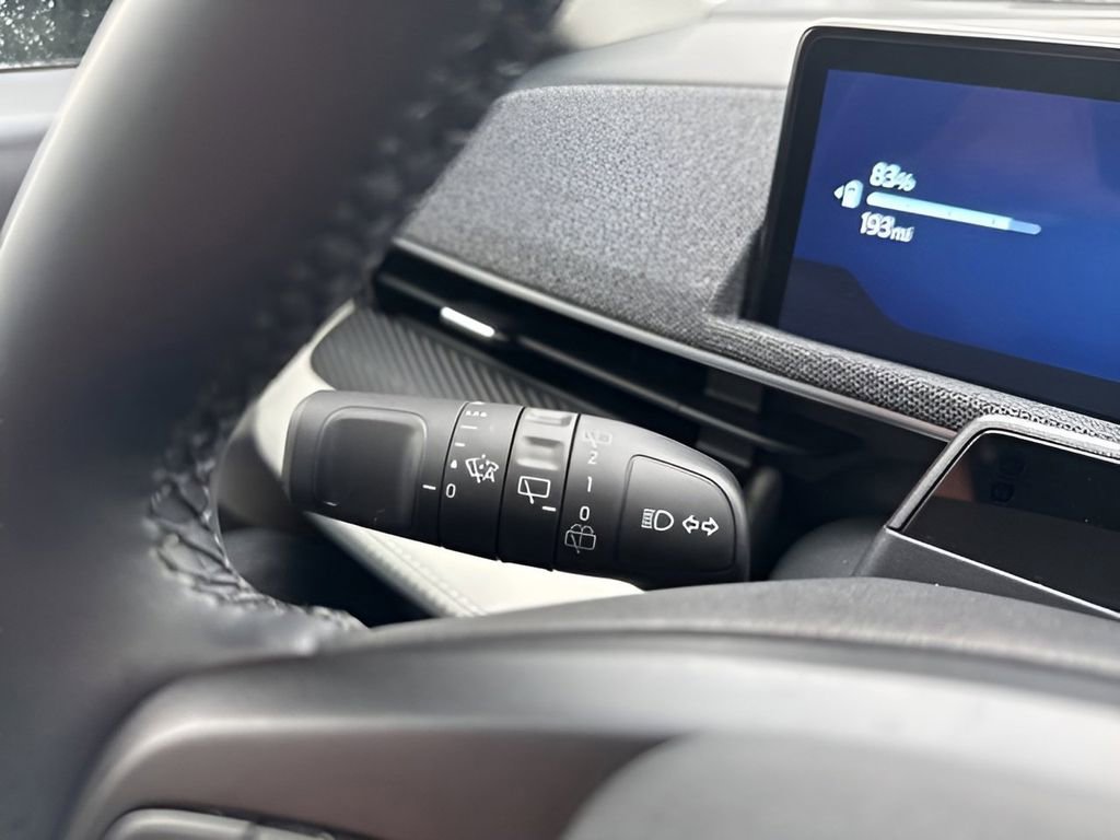 Used 2025 Ford Mustang Mach-E Premium image 18