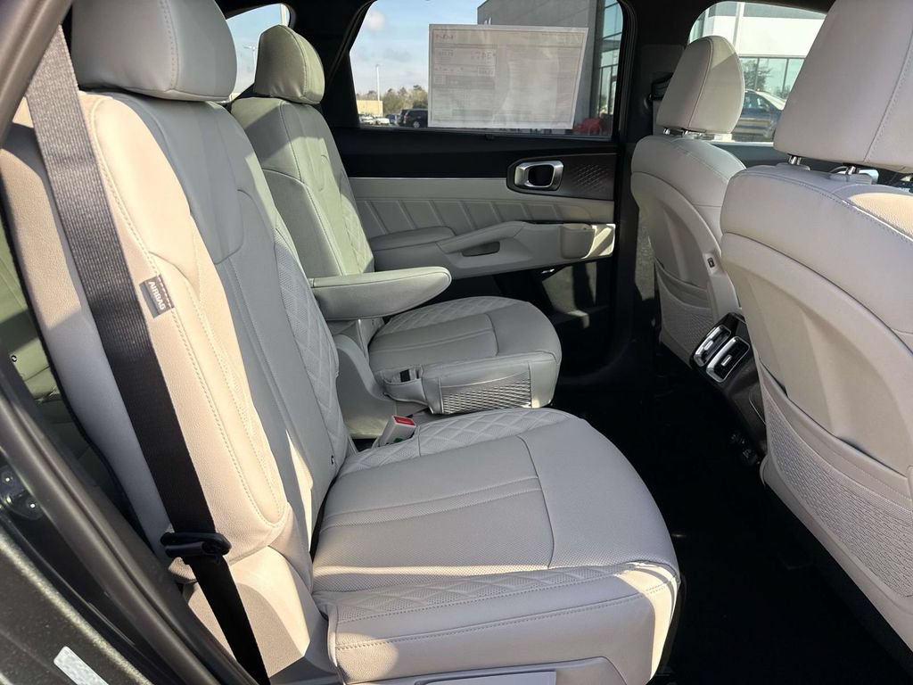 New 2026 Kia Sorento SX Prestige AWD/4WD image 13