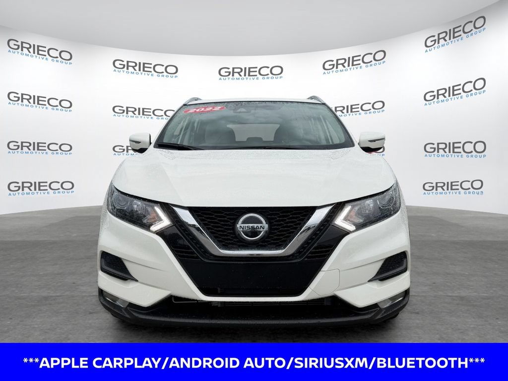 Certified 2022 Nissan Rogue Sport SV FWD image 2