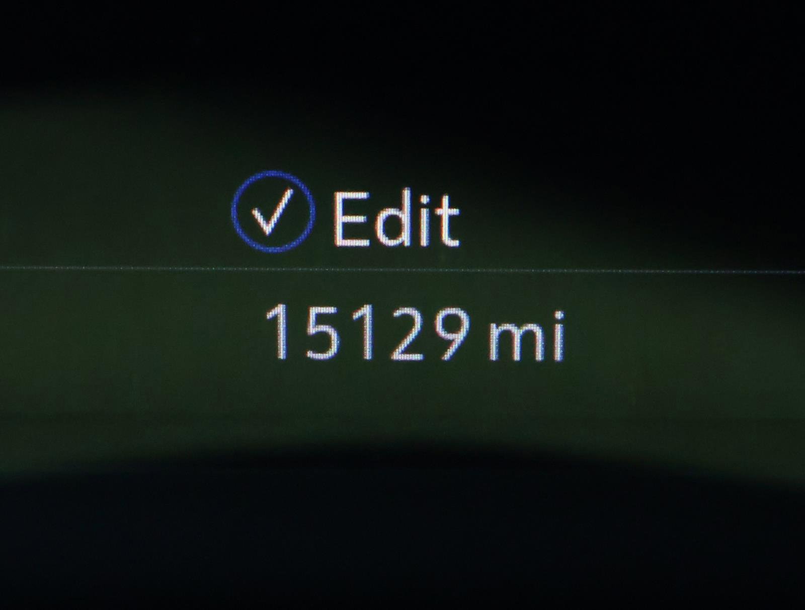 Certified 2025 Cadillac XT5 Luxury w/ LPO, Floor Liner Package FWD image 30