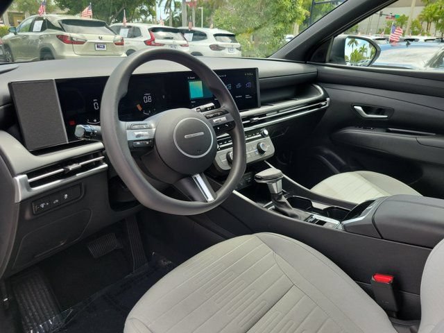 Certified 2026 Hyundai Santa Cruz SE FWD image 17