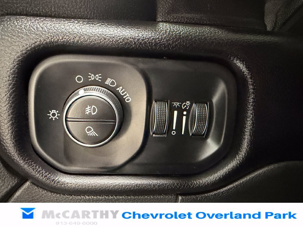 Used 2021 RAM 2500 Laramie w/ Night Edition AWD/4WD image 18