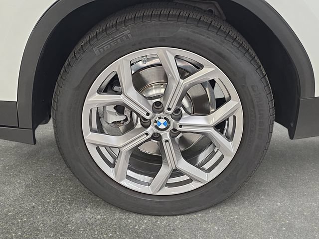 Certified 2024 BMW X3 xDrive30i w/ Premium Package w/ZPA AWD/4WD image 28