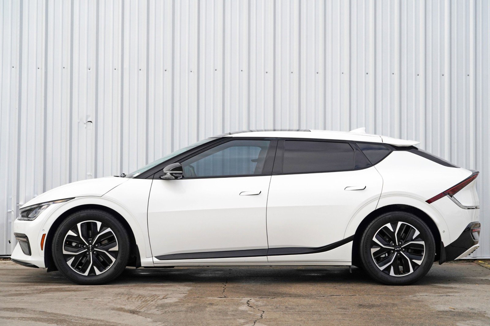 Used 2023 Kia EV6 GT-Line image 8