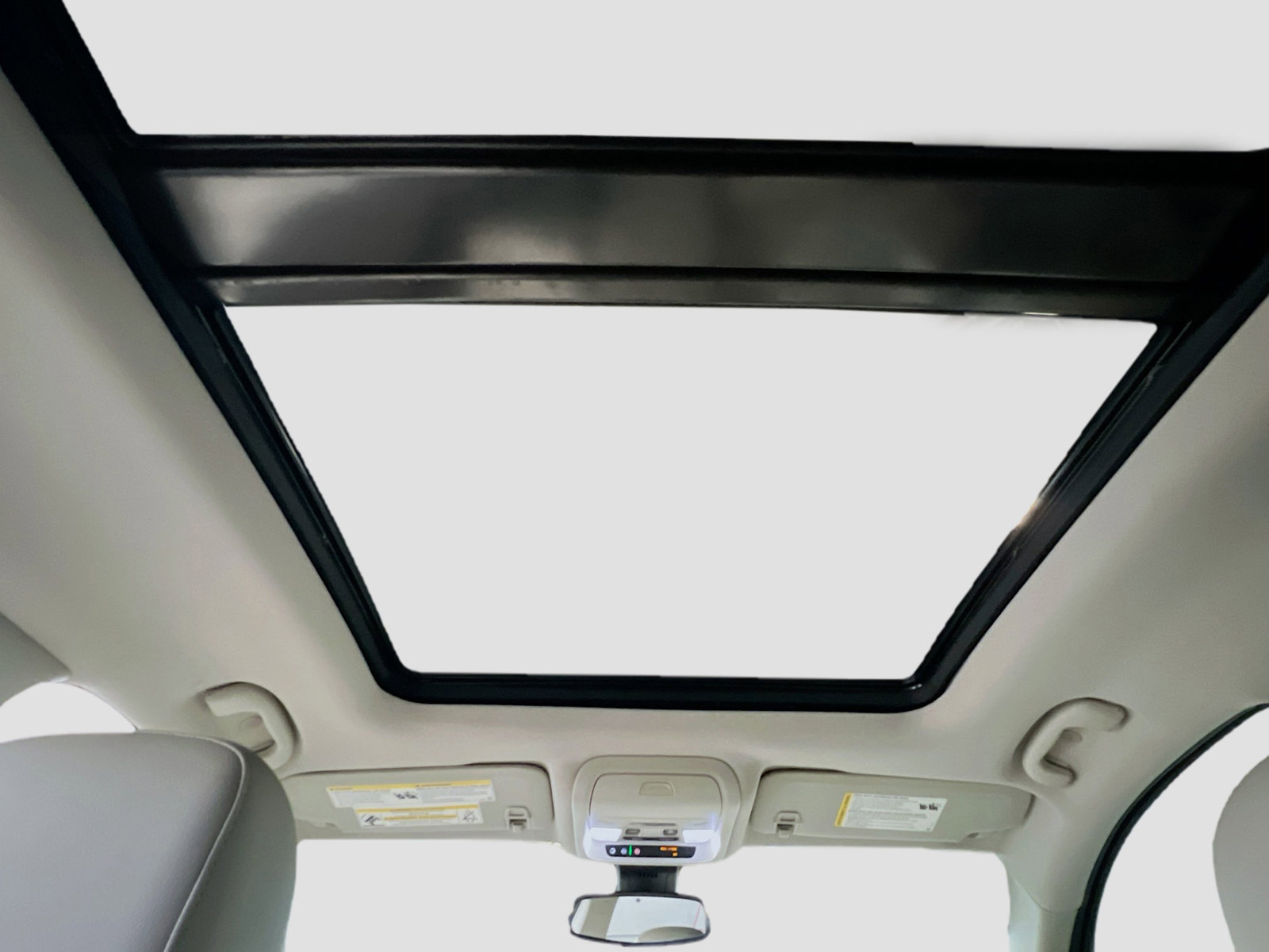 Used 2018 GMC Terrain Denali w/ Comfort Package image 17