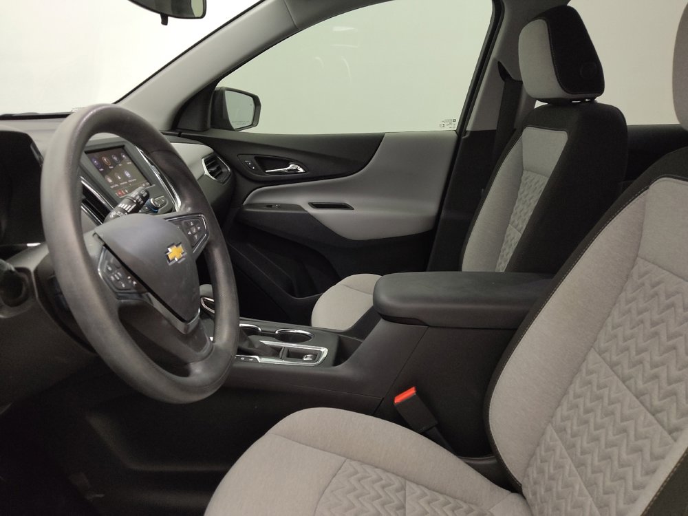 Used 2024 Chevrolet Equinox LS w/ LS Convenience Package image 17