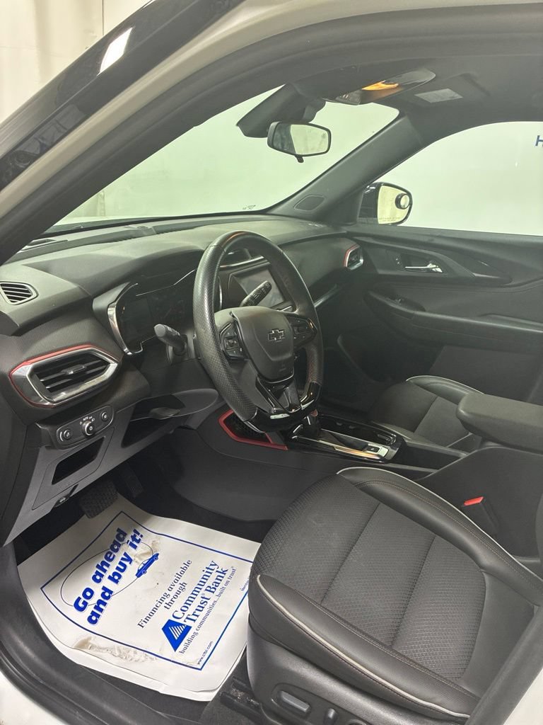 Used 2023 Chevrolet TrailBlazer RS AWD/4WD image 11