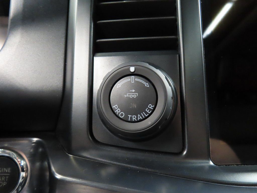Used 2025 Ford F250 Lariat w/ Lariat Ultimate Package image 67