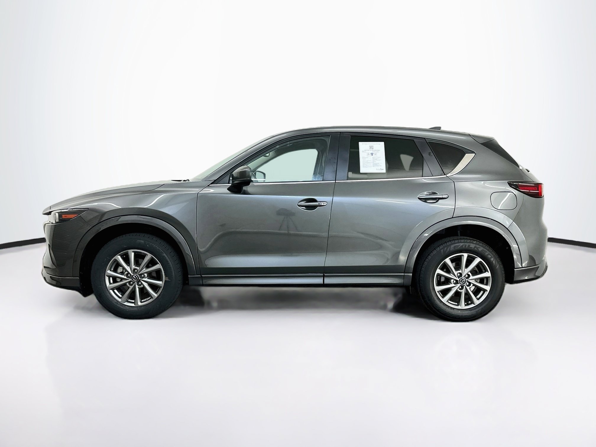 Used 2025 MAZDA CX-5 AWD 2.5 S w/ Preferred Package image 4