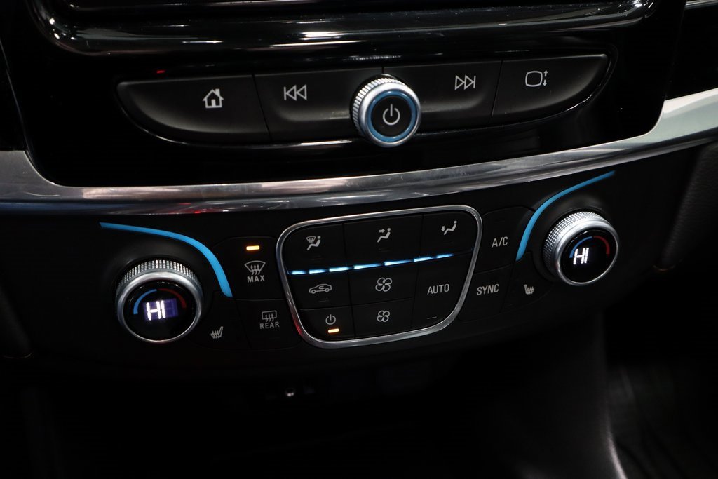 Used 2018 Chevrolet Traverse LT w/ LPO, Floor Liner Package image 37