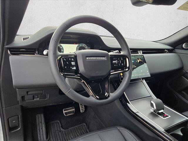 Certified 2026 Land Rover Range Rover Evoque Dynamic SE AWD/4WD image 10