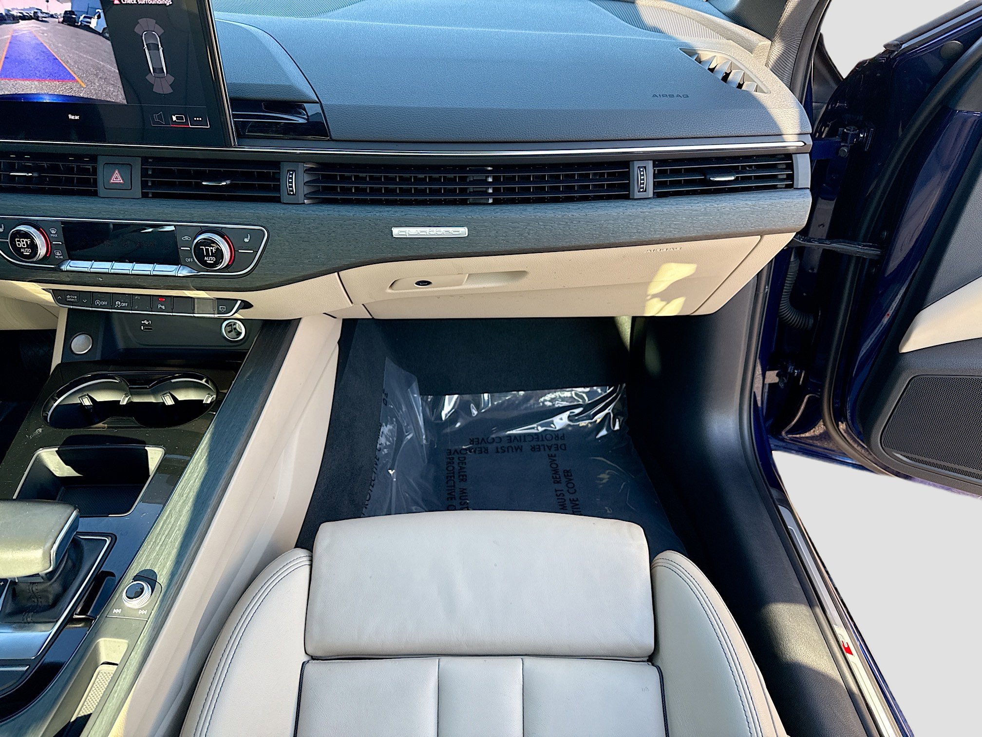 Used 2024 Audi A4 2.0T Premium w/ Convenience Package image 17