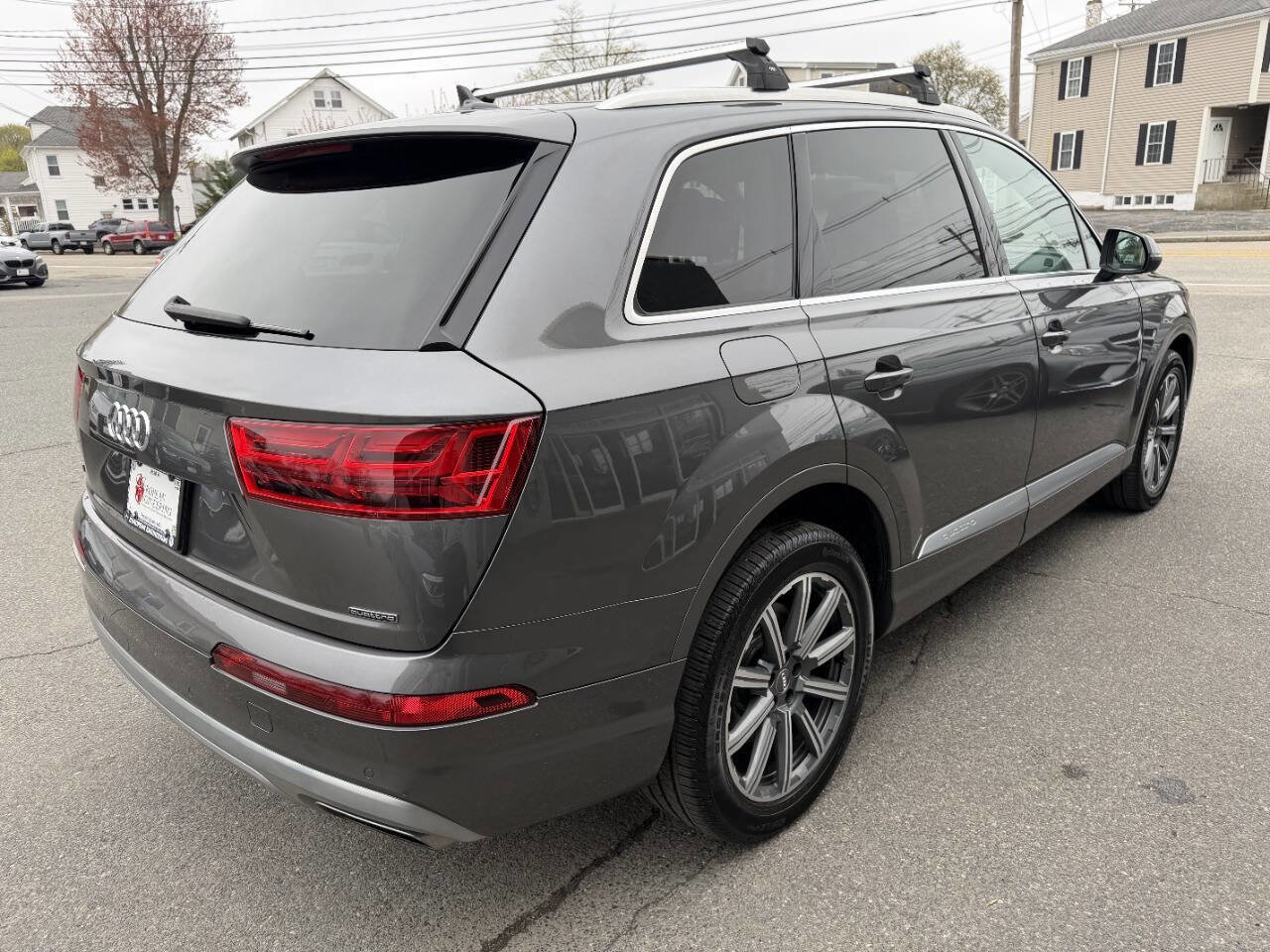 Used 2019 Audi Q7 3.0T Premium Plus w/ Premium Plus Package AWD/4WD image 9