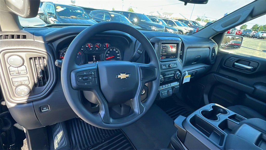 New 2026 Chevrolet Silverado 1500 Custom image 11