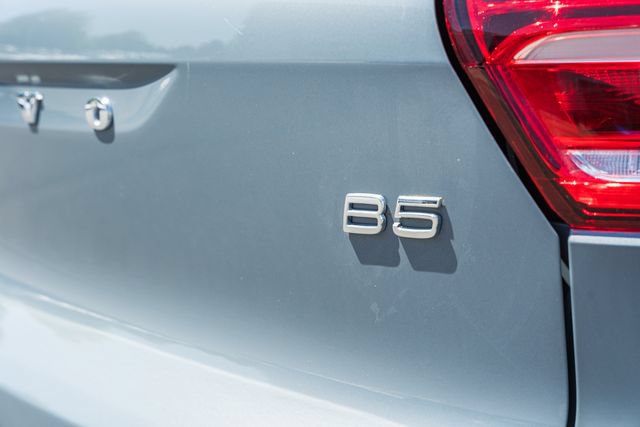 Certified 2023 Volvo XC40 B5 Plus w/ Climate Package AWD/4WD image 8