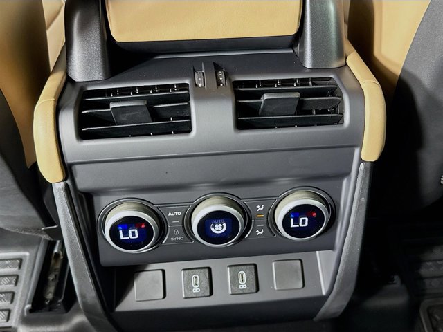 New 2026 Land Rover Defender 110 S image 27