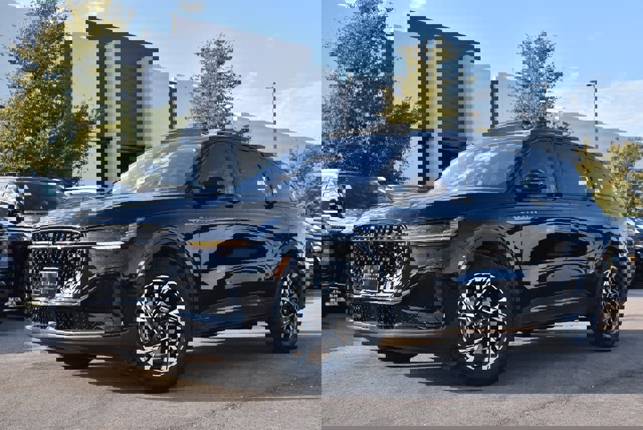 New 2026 Lincoln Nautilus Premier w/ Equipment Group 102A image 1