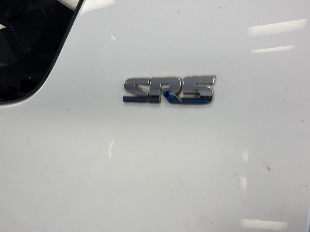 Used 2016 Toyota 4Runner SR5 Premium AWD/4WD image 7