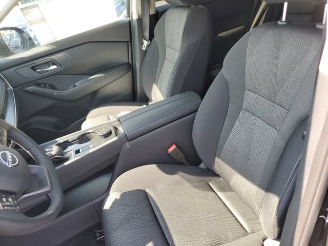 New 2026 Nissan Rogue SV AWD/4WD image 18