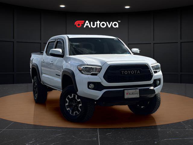 Used 2016 Toyota Tacoma TRD Off-Road w/ Premium & Technology Package AWD/4WD image 7
