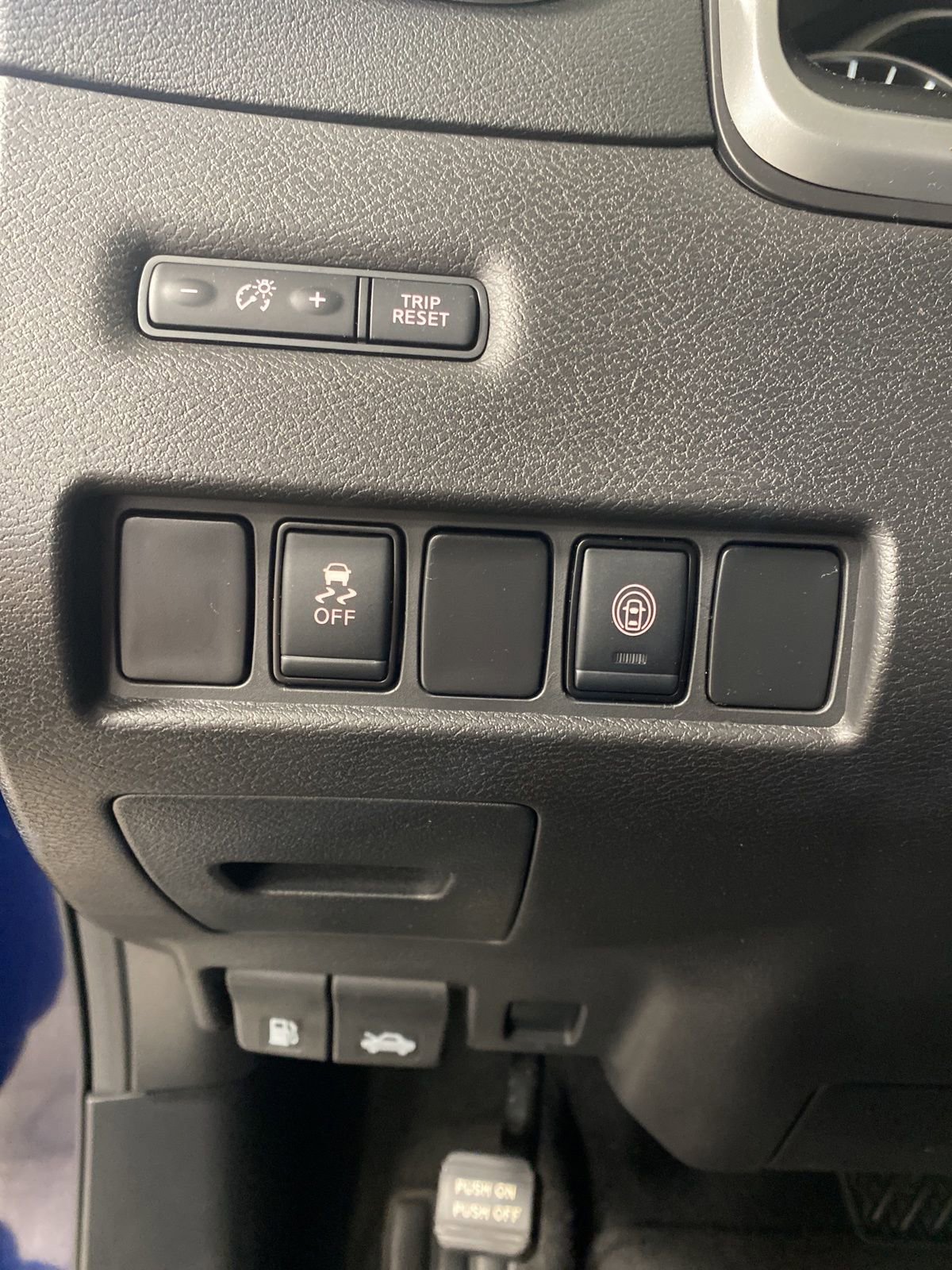 Certified 2023 Nissan Murano S image 7