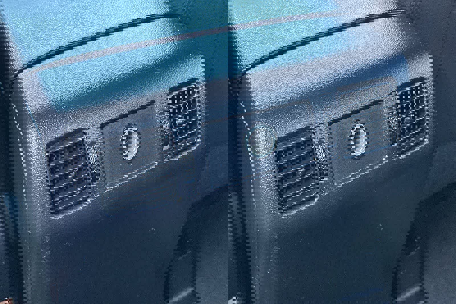 Used 2014 Toyota Tundra SR5 w/ SR5 Upgrade Package image 15