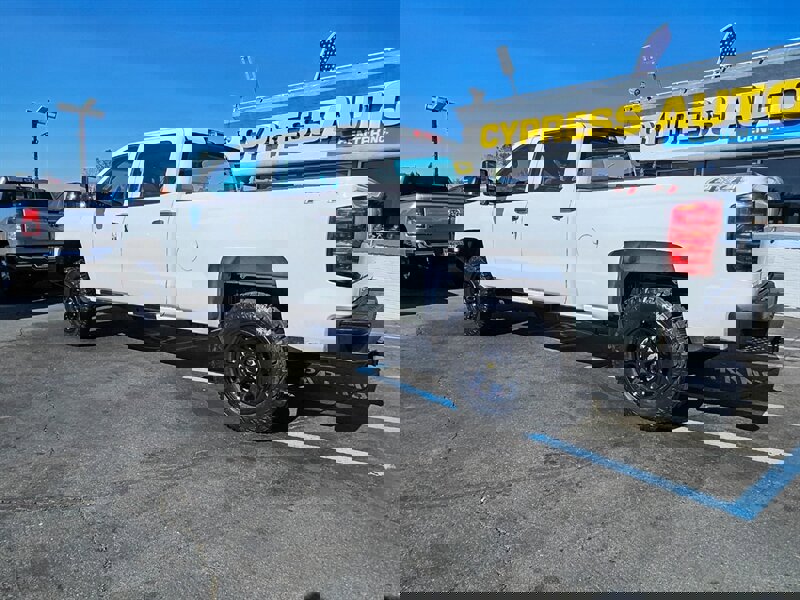 Used 2015 Chevrolet Silverado 3500 W/T w/ WT Fleet Convenience Package image 3