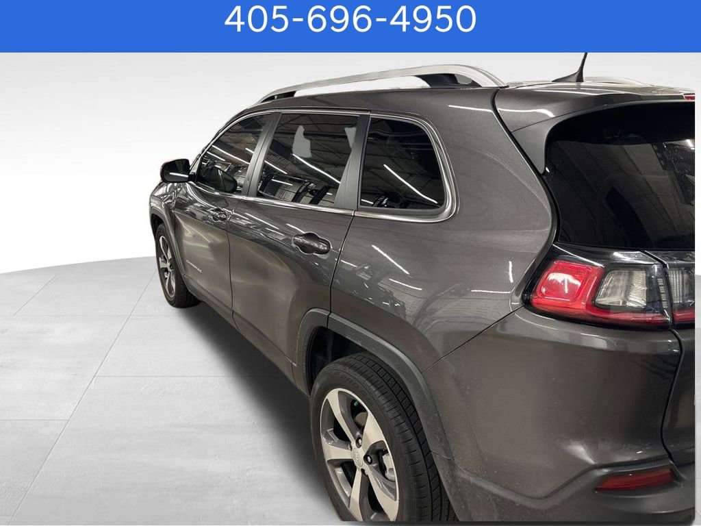 Used 2019 Jeep Cherokee Limited image 4