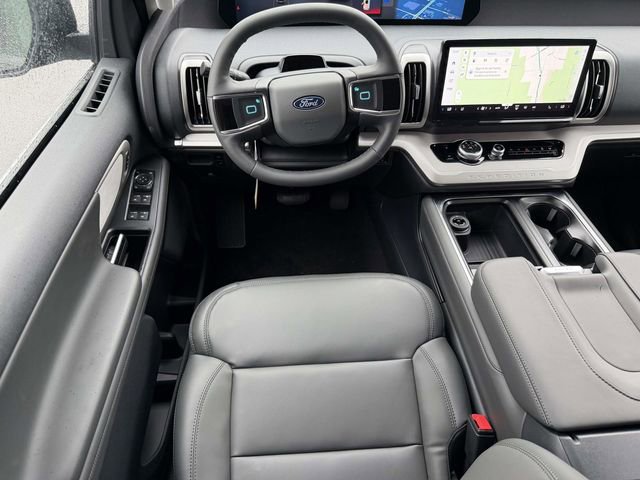 New 2026 Ford Expedition Active RWD image 20