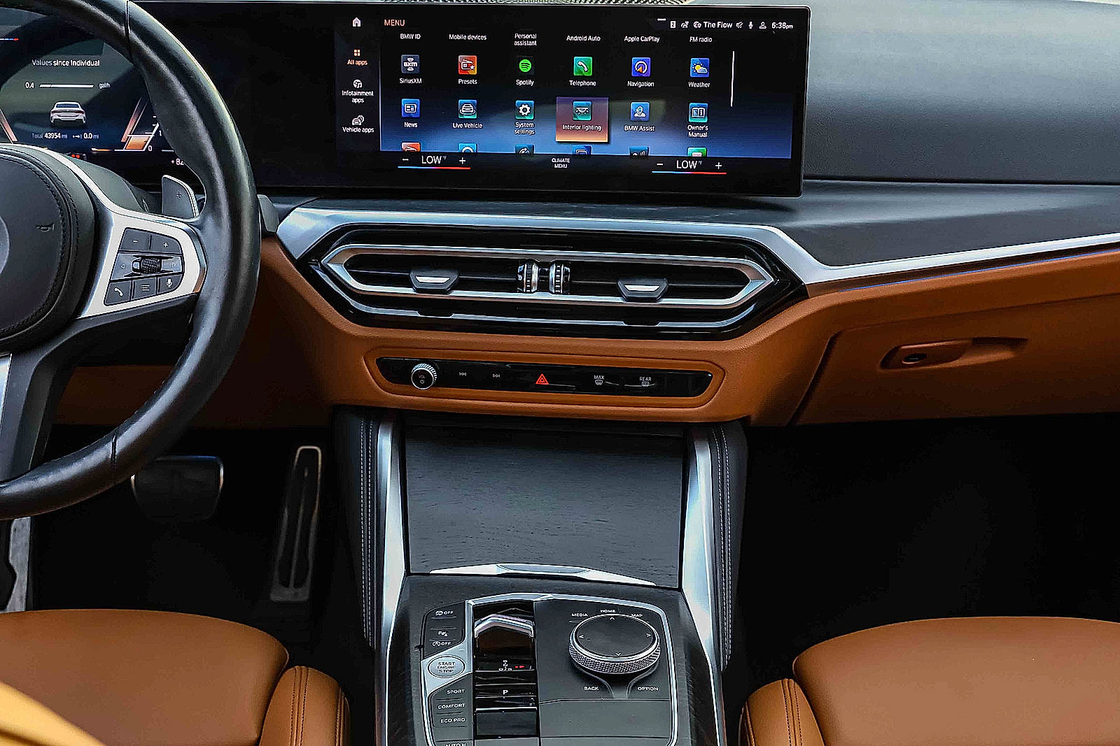 Used 2024 BMW 430i xDrive Coupe w/ M Sport Package AWD/4WD image 10