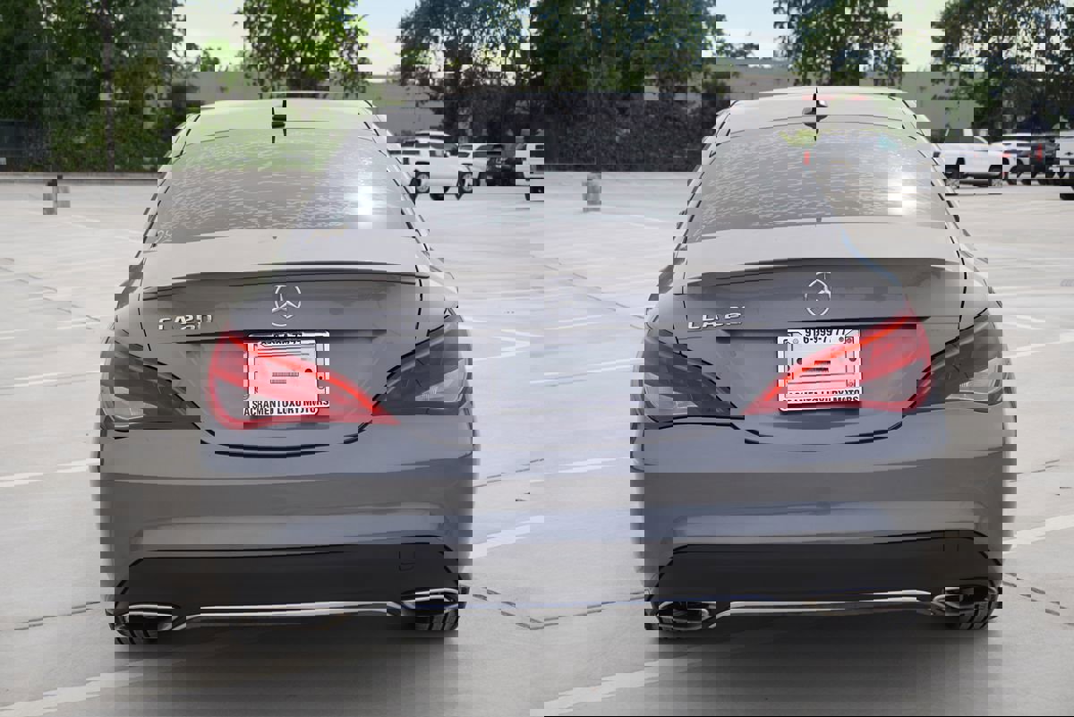 Used 2018 Mercedes-Benz CLA 250 image 10